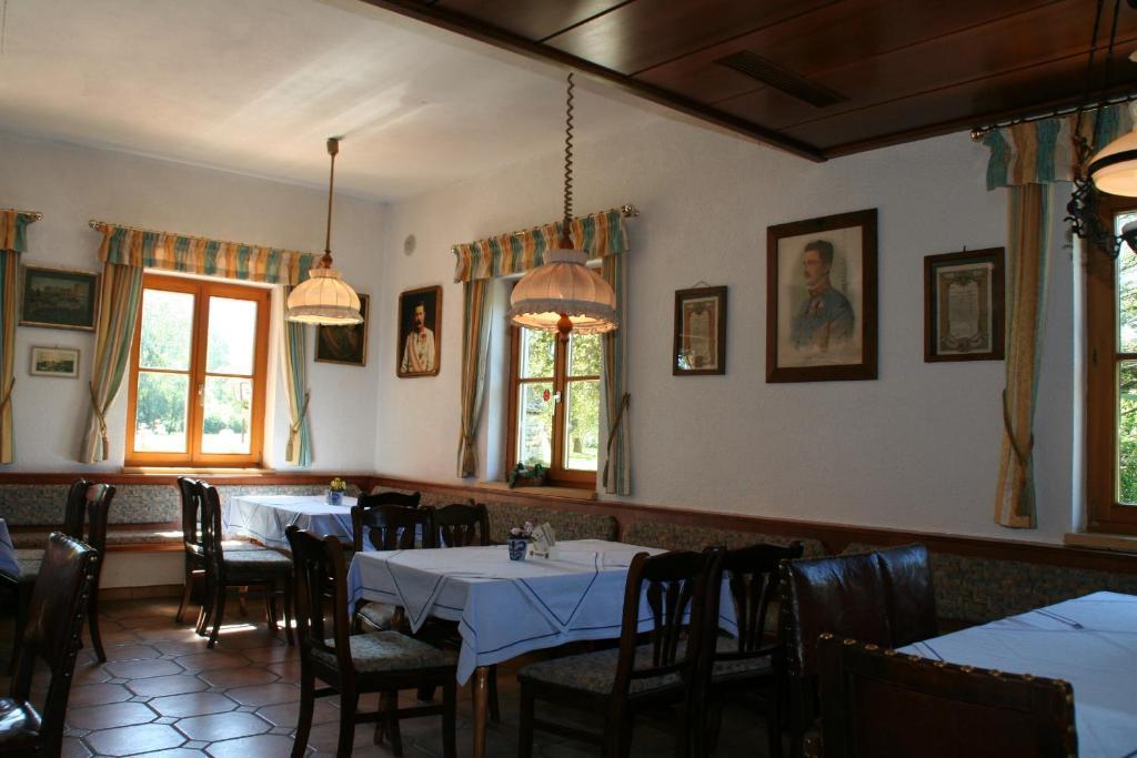 Hotel Gästehaus Linderhof Gschwendt Exterior foto